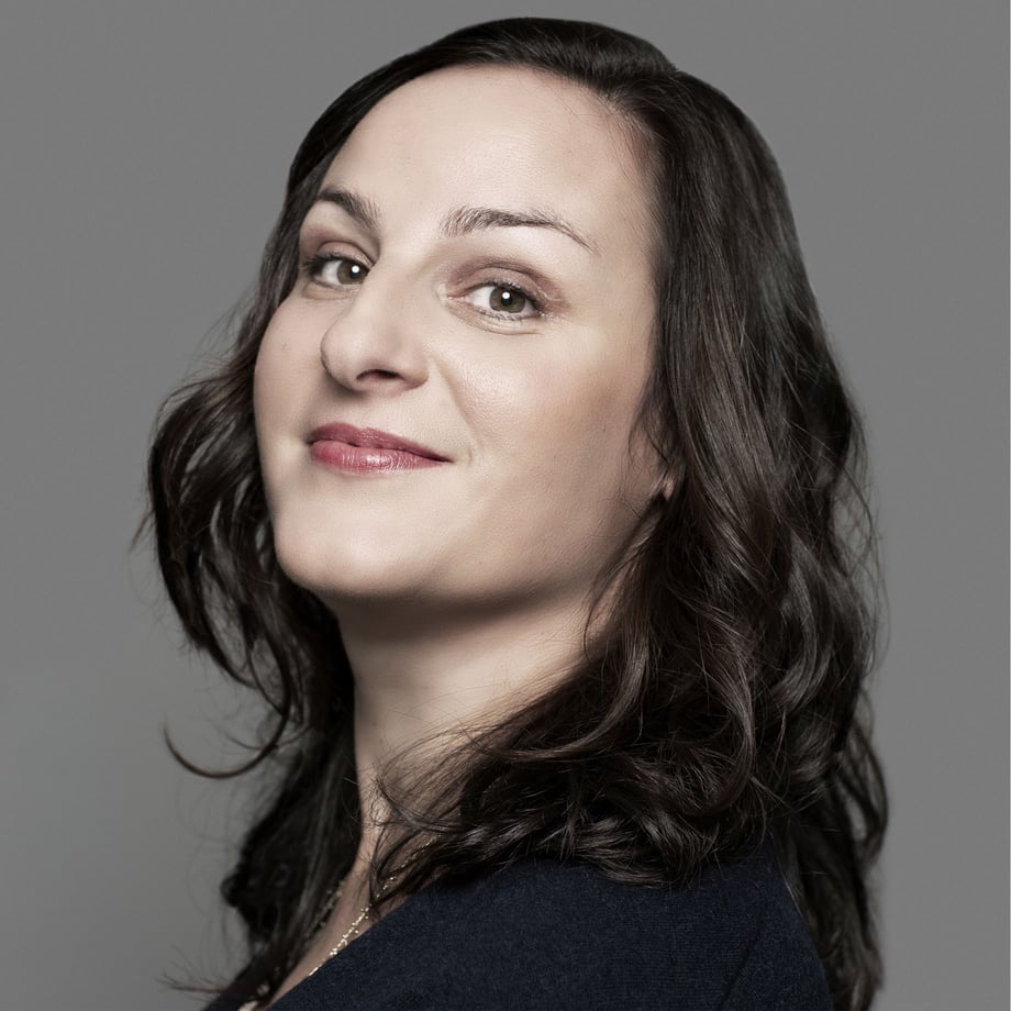 Ritratto di Juliette Karagueuzoglou