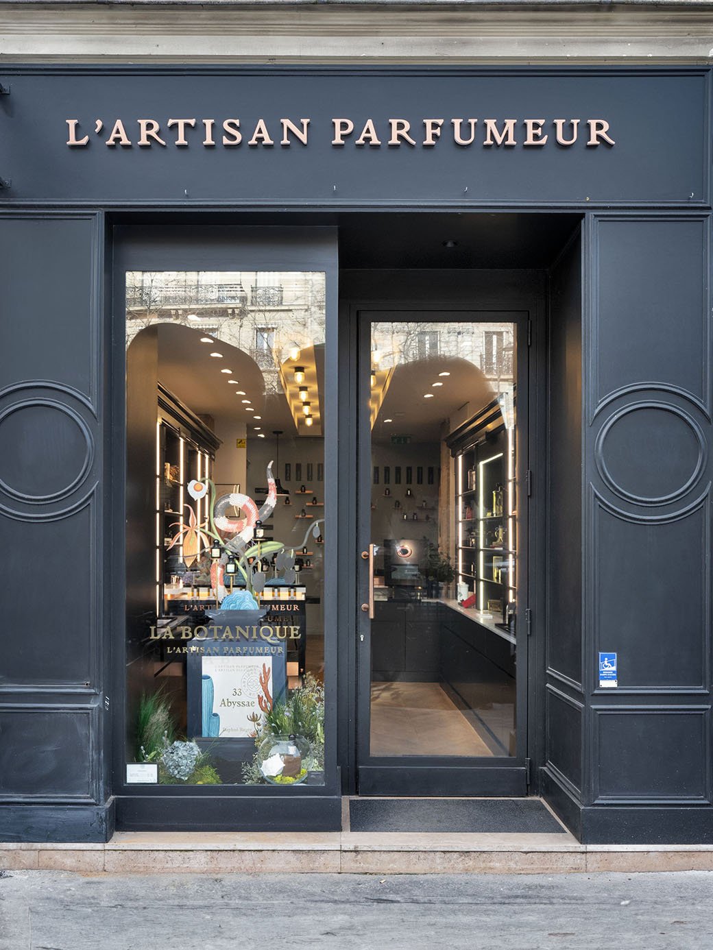 Store locator | L'Artisan Parfumeur