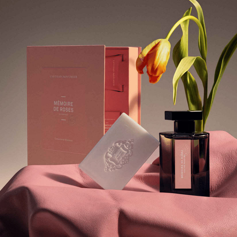 現在開催中のキャンペーン＆お得情報 50ml+65ml+25g Roses de Mémoire | Parfumeur L'Artisan 香水(ユニセックス)