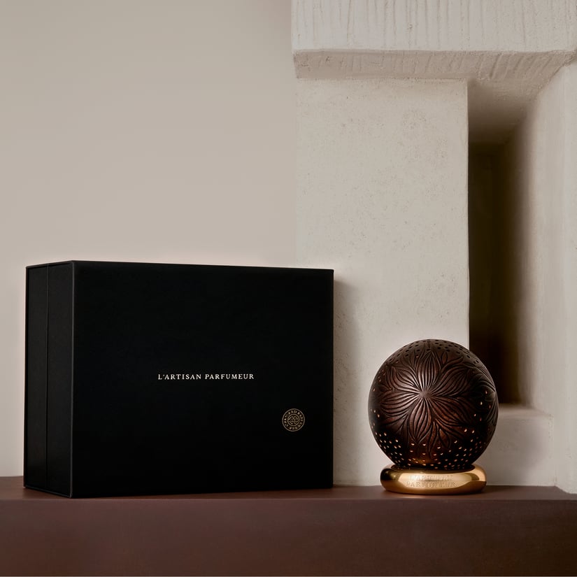 La Boule d’Ambre et son Socle